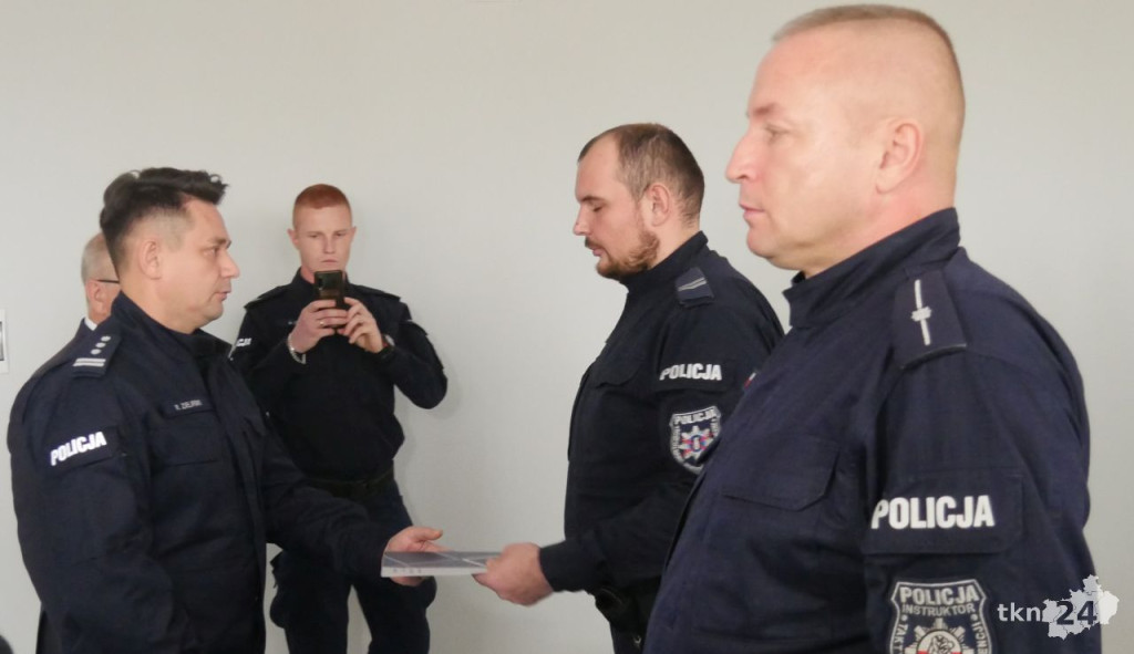 Końskie: Gmina wspiera komendę policji za środki z koncesji alkoholowych [wideo, zdjęcia]