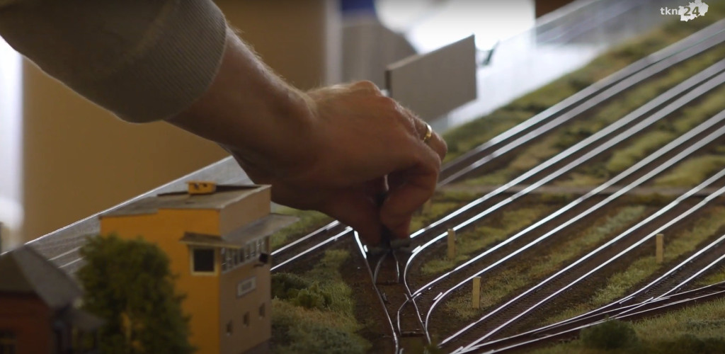 Duże zainteresowanie wystawą modularską u Motyla w Końskich [wideo, zdjęcia]