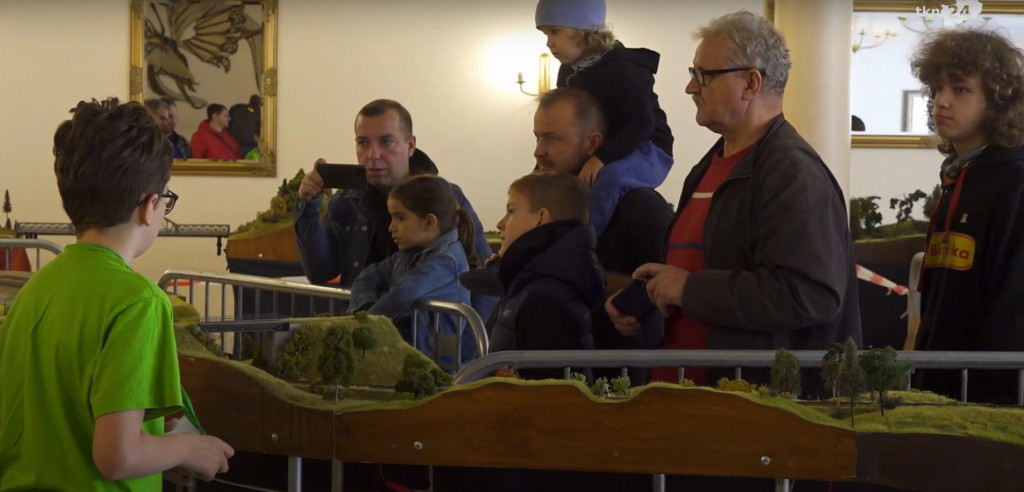 Duże zainteresowanie wystawą modularską u Motyla w Końskich [wideo, zdjęcia]