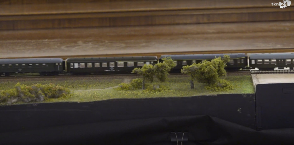 Duże zainteresowanie wystawą modularską u Motyla w Końskich [wideo, zdjęcia]