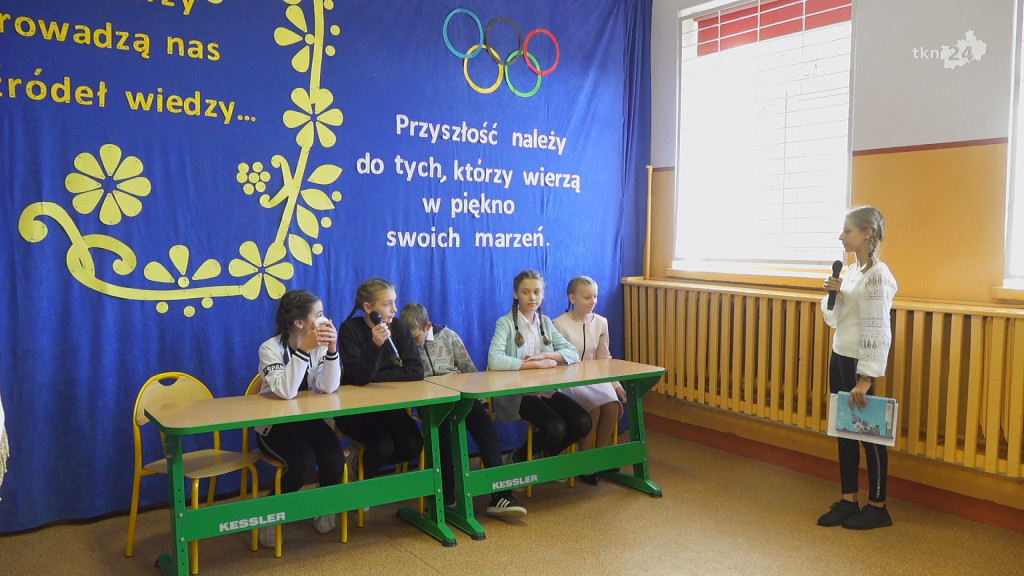 Dzień Nauczyciela 2022 w gminie Radoszyce. Ruszają budowy hal sportowych w Wilczkowicach i Górnikach [wideo, zdjęcia]