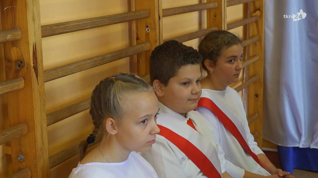 Dzień Nauczyciela 2022 w gminie Radoszyce. Ruszają budowy hal sportowych w Wilczkowicach i Górnikach [wideo, zdjęcia]