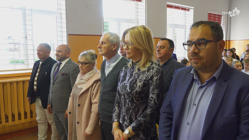 Dzień Nauczyciela 2022 w gminie Radoszyce. Ruszają budowy hal sportowych w Wilczkowicach i Górnikach [wideo, zdjęcia]