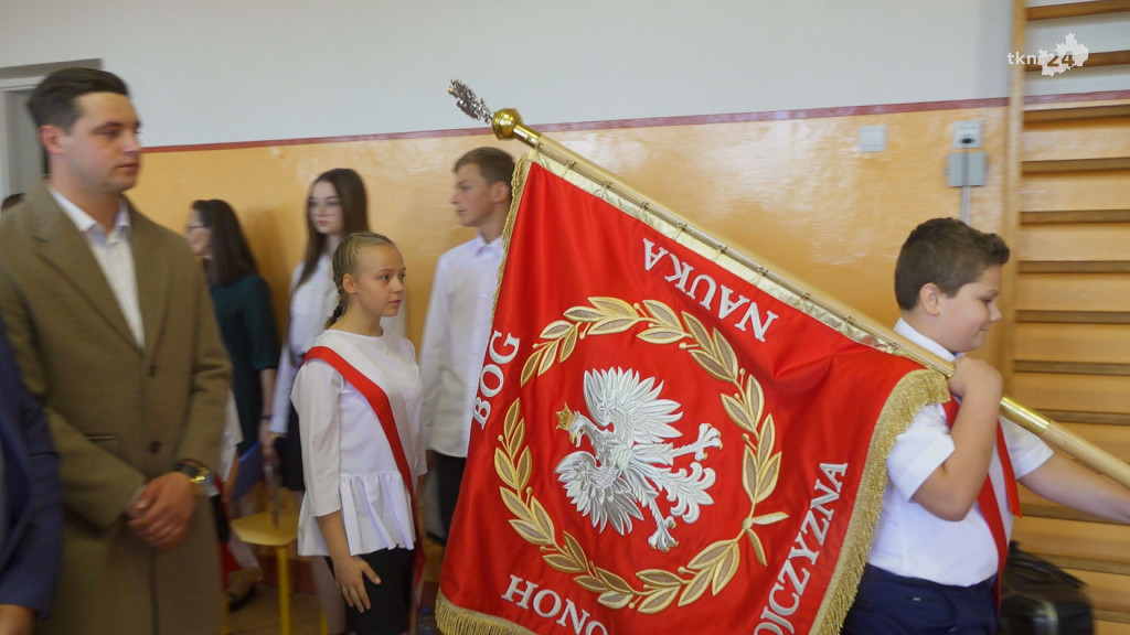Dzień Nauczyciela 2022 w gminie Radoszyce. Ruszają budowy hal sportowych w Wilczkowicach i Górnikach [wideo, zdjęcia]