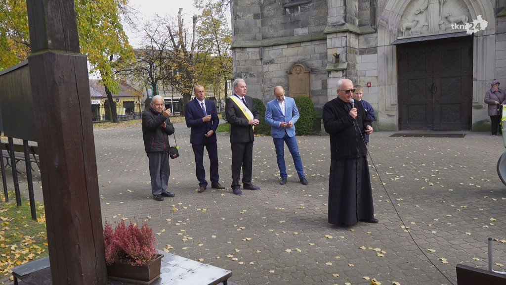 Męski różaniec. Początek nowej inicjatywy w Końskich [wideo, zdjęcia]