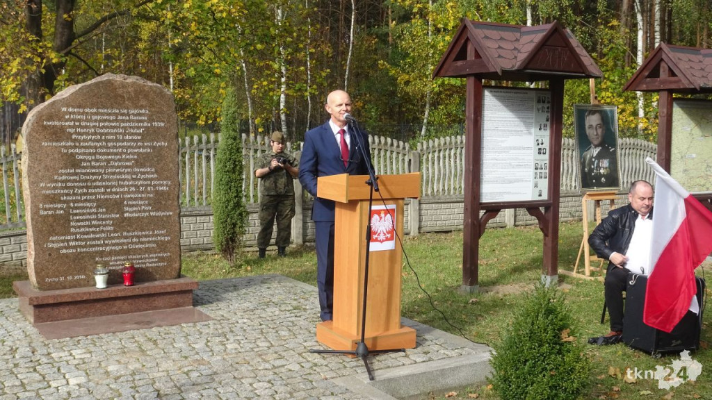 WIDEO: W Zychach o Hubalu ciągle pamięć trwa