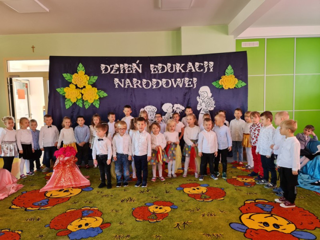 Przedszkolaki ze Smykowa świętowały Dzień Komisji Edukacji [zdjęcia]
