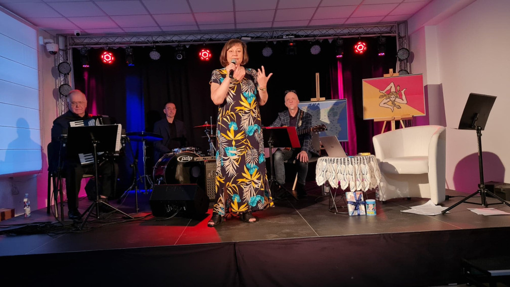 Piękny włoski wieczór w Domu Kultury. Marzena Kądziela opowiedziała o Sycylii [wideo, zdjęcia]