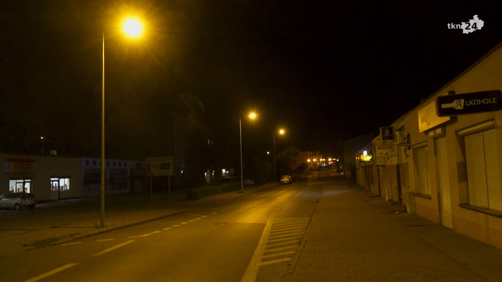 Zamrożona cena energii? Dla gminy Końskie to prawie 100% podwyżka! Będą wyłączenia lamp ulicznych [wideo]