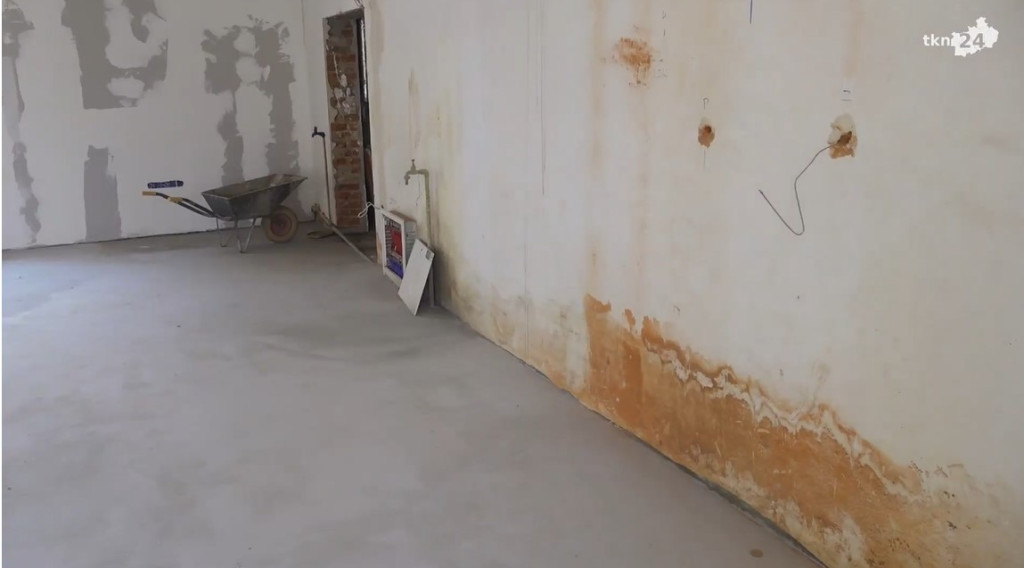 Końskie: Urząd Miasta w remoncie [wideo, zdjęcia]