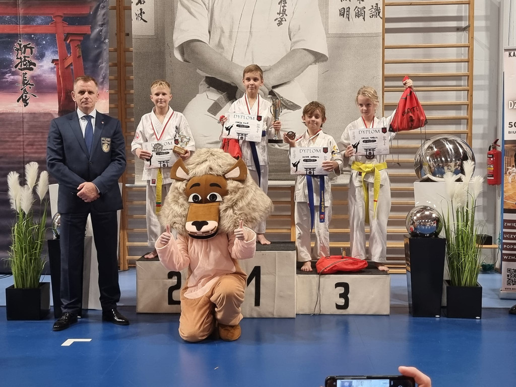 Znakomity występ koneckich karateków na Katowice Cup [zdjęcia]