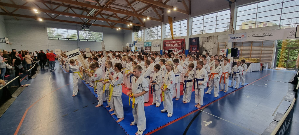 Znakomity występ koneckich karateków na Katowice Cup [zdjęcia]