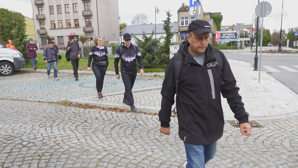 Piechurzy dla Bruna poszli do Kazanowa [wideo, zdjęcia]