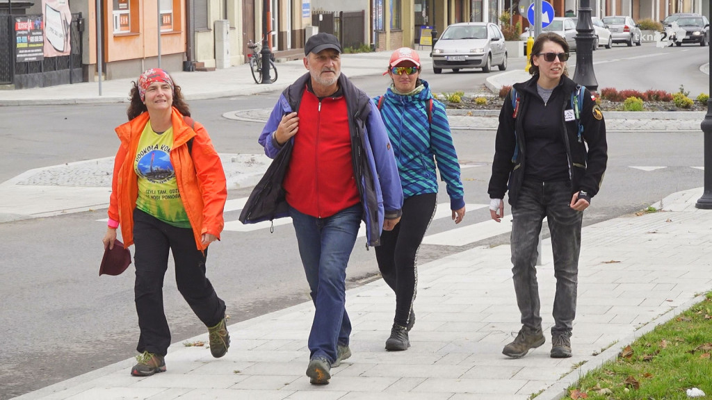 Piechurzy dla Bruna poszli do Kazanowa [wideo, zdjęcia]