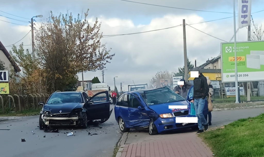 Po kolizji trafią do sądu. Zdarzenie na Wjazdowej w Końskich