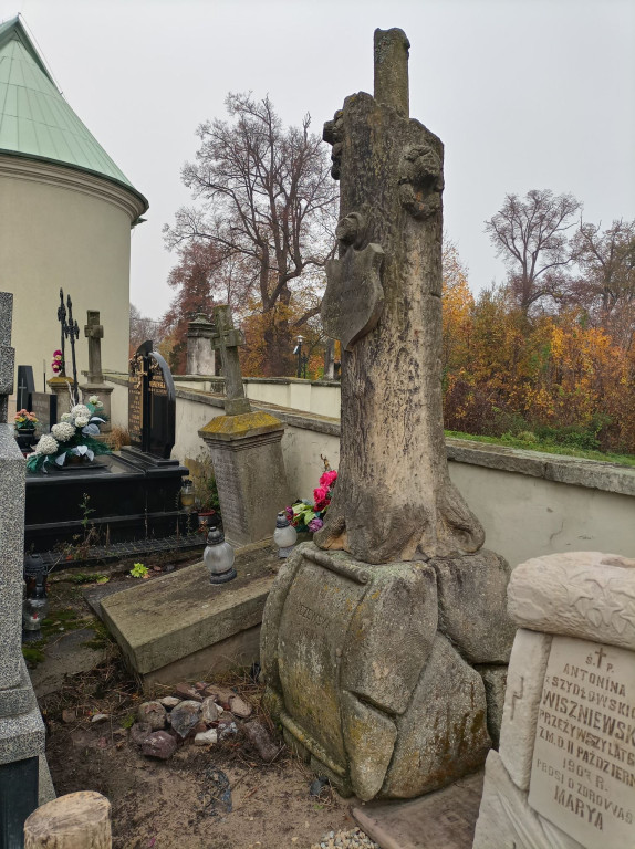 Będą kwesty w niedzielę i Wszystkich Świętych na wielu cmentarzach powiatu [wideo, zdjęcia]