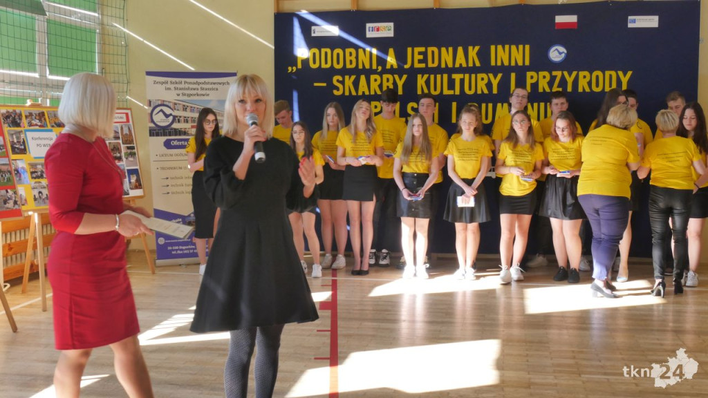 Stąporkowscy uczniowie podsumowali rumuńską przygodę! [wideo, zdjęcia]