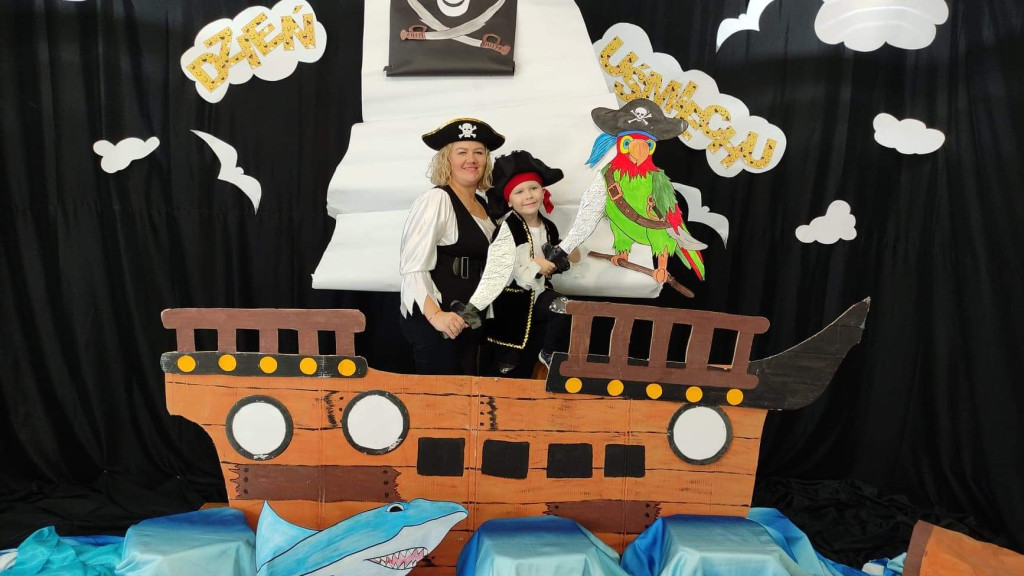 Dzień Uśmiechu w klimacie `Piratów z Karaibów` [zdjęcia]