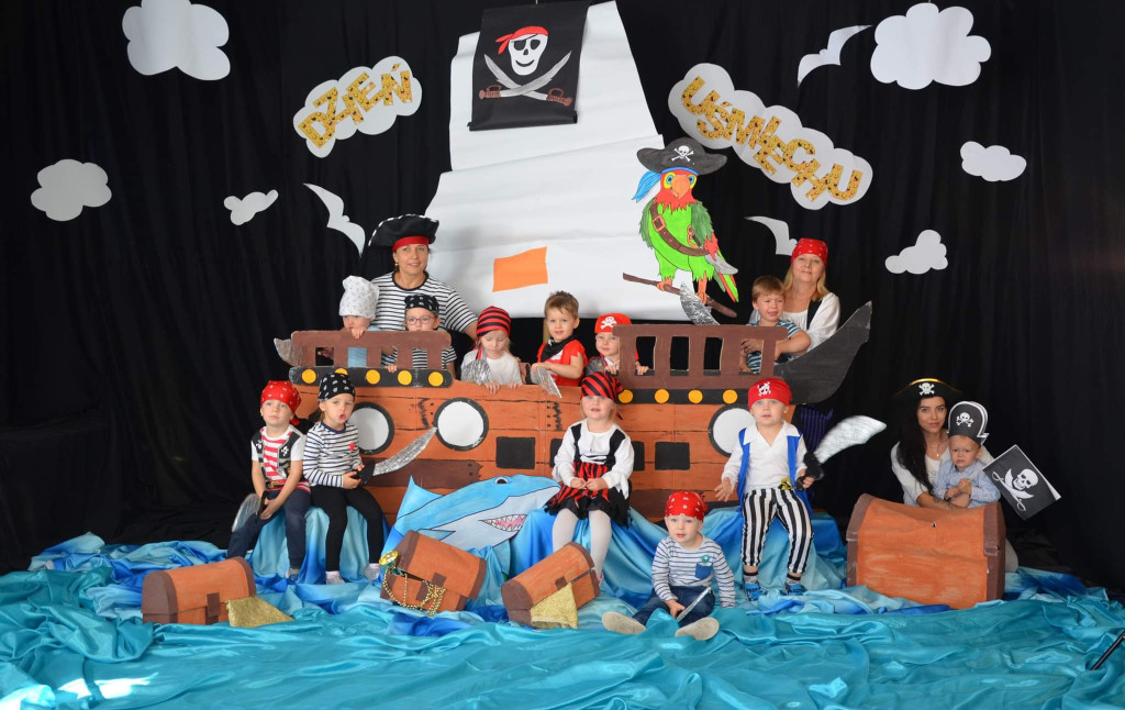 Dzień Uśmiechu w klimacie `Piratów z Karaibów` [zdjęcia]
