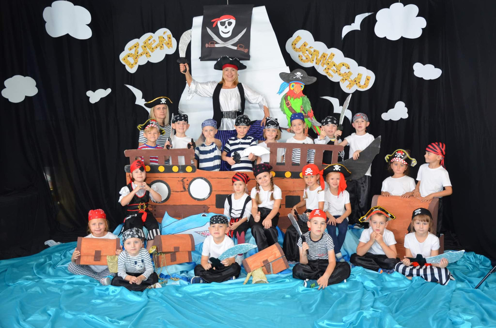 Dzień Uśmiechu w klimacie `Piratów z Karaibów` [zdjęcia]