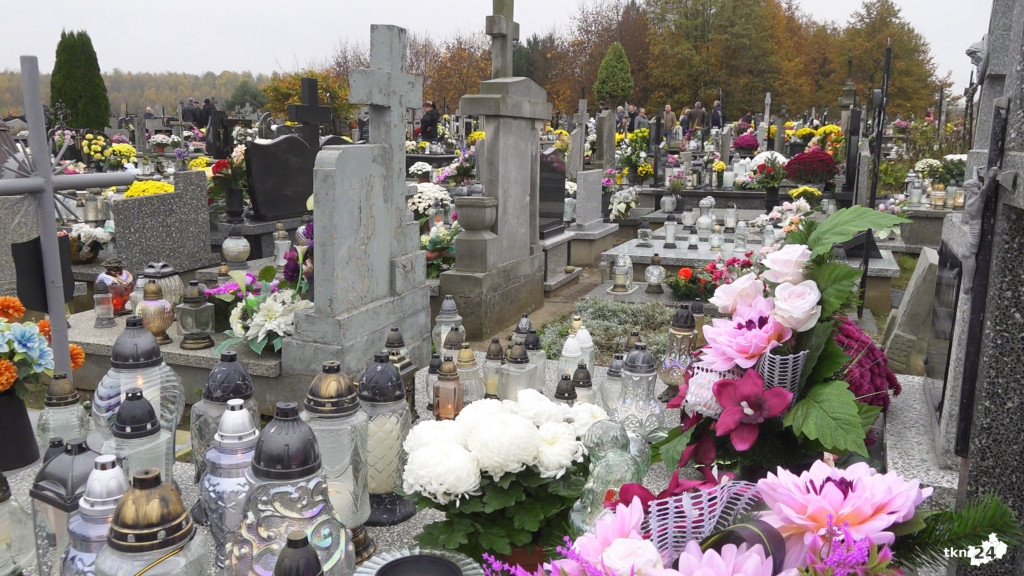 Wszystkich Świętych 2022 na Konecczyźnie [wideo, zdjęcia]