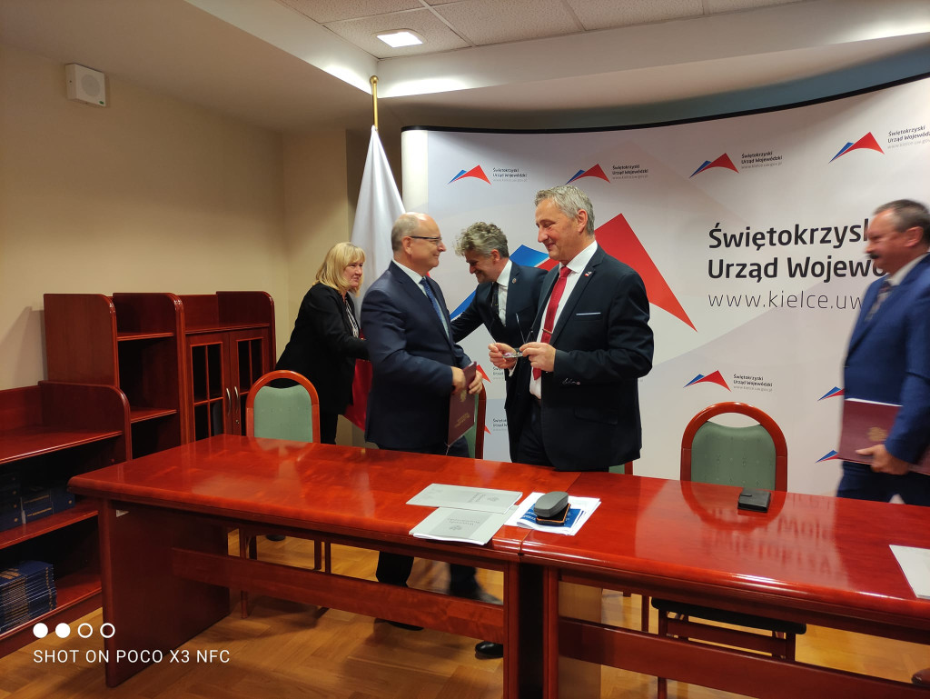 Na Wojska Polskiego w Końskich powstaną dwa bezpieczne przejścia dla pieszych [wideo, zdjęci]