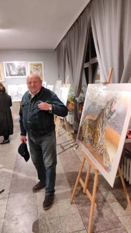 Edward Kozakiewicz zaprezentował swoje obrazy w Stąporkowie [zdjęcia]