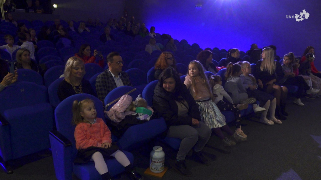 Stąporków: Zaśpiewali dla dzieci z Ukrainy [wideo]