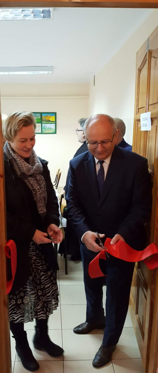 Pierwszoklasiści uroczyście ślubowali w Pomykowie [zdjęcia]