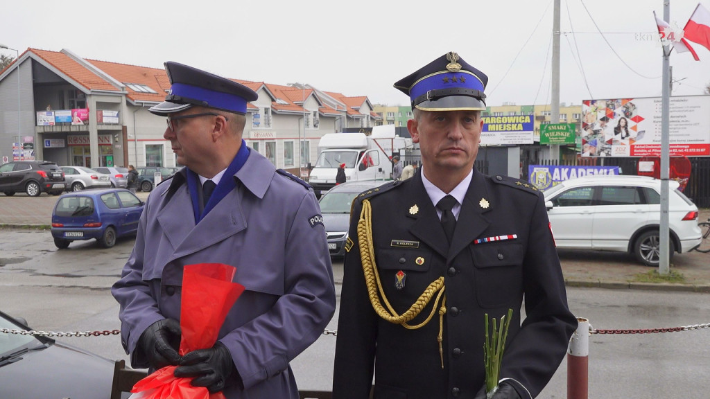 Władze powiatu koneckiego dla Niepodległej. Wystawa upamiętnia koneckich więźniów [wideo, zdjęcia]
