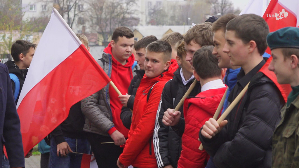 Władze powiatu koneckiego dla Niepodległej. Wystawa upamiętnia koneckich więźniów [wideo, zdjęcia]