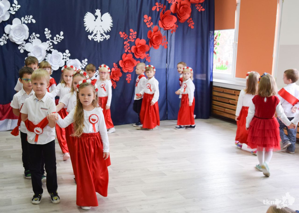 Patriotyzm od małego! Biało-Czerwony dzień w Przedszkolu nr 4! [zdjęcia]