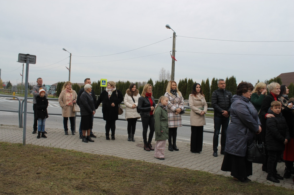 Smyków: Ze śpiewem na ustach uczcili Niepodległą [zdjęcia]