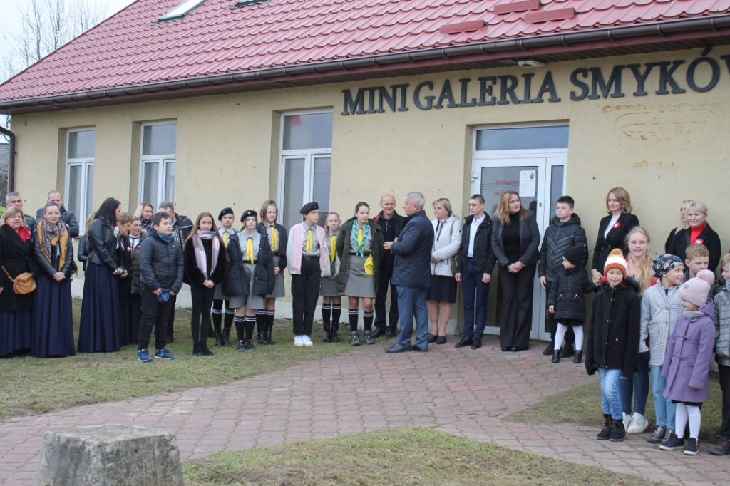 Smyków: Ze śpiewem na ustach uczcili Niepodległą [zdjęcia]