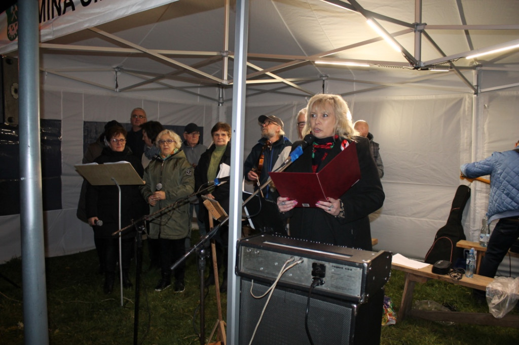Smyków: Ze śpiewem na ustach uczcili Niepodległą [zdjęcia]