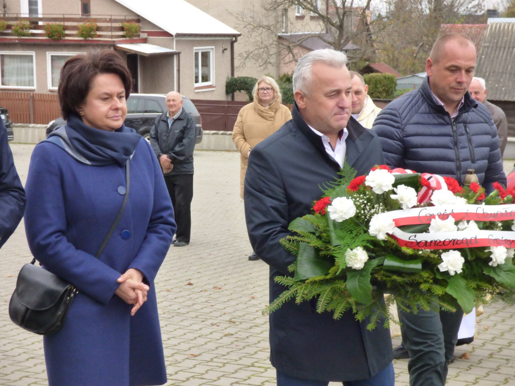 Święto Niepodległości w gminie Ruda Maleniecka z zadumą [zdjęcia]