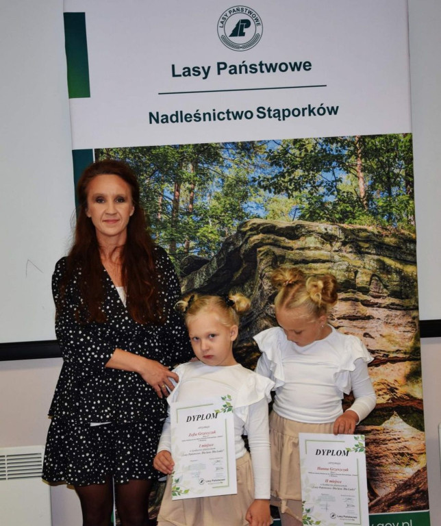 Dzieci z Miedzierzy nagrodzono w konkursie plastycznym [zdjęcia]