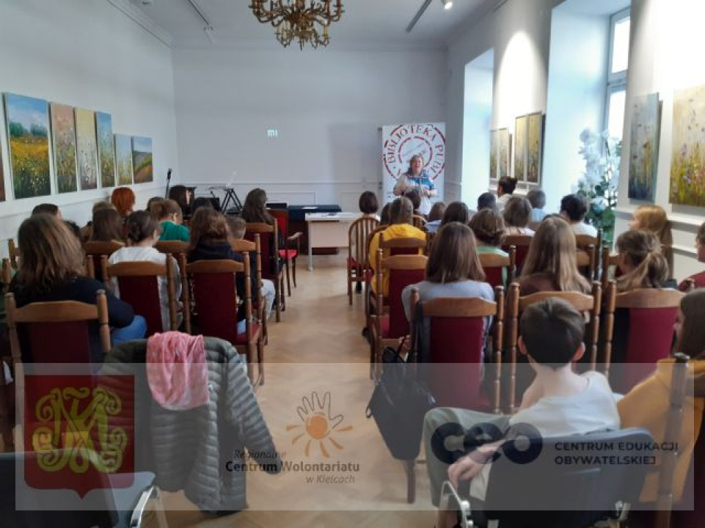 Młodzież z Końskich integrowała się wokół tematu wolontariatu [zdjęcia]