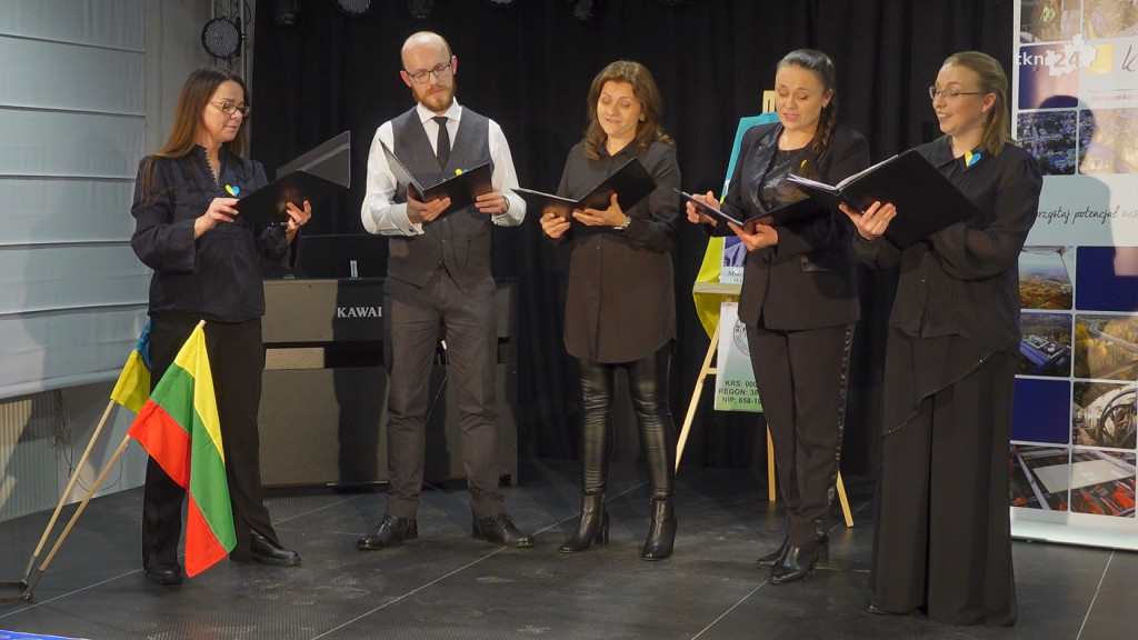 Koncert poświęcony Mikołajowi Leontowiczowi w Domu Kultury w Końskich [wideo, zdjęcia]