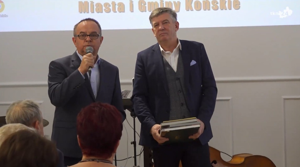 Nasza biblioteka ma już sto lat! [wideo, zdjęcia]