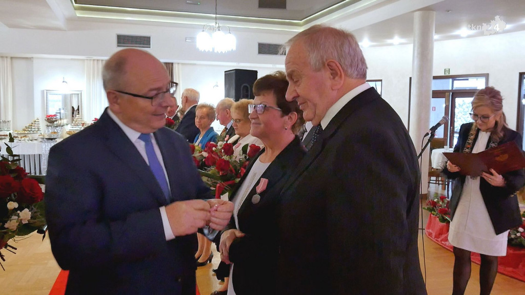 Są ze sobą już 50 lat i dłużej. Złote Gody w gminie Końskie [wideo, zdjęcia]