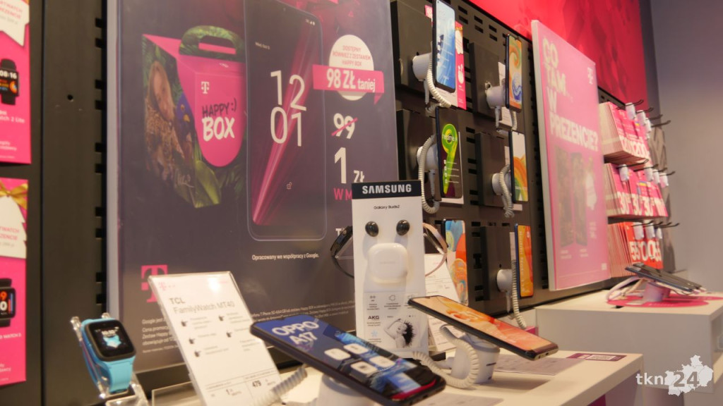Moc korzyści i prezentów na święta od T-Mobile w Końskich [wideo, zdjęcia]