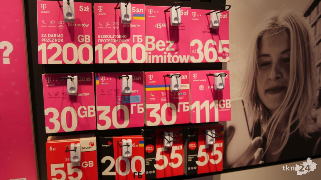 Moc korzyści i prezentów na święta od T-Mobile w Końskich [wideo, zdjęcia]