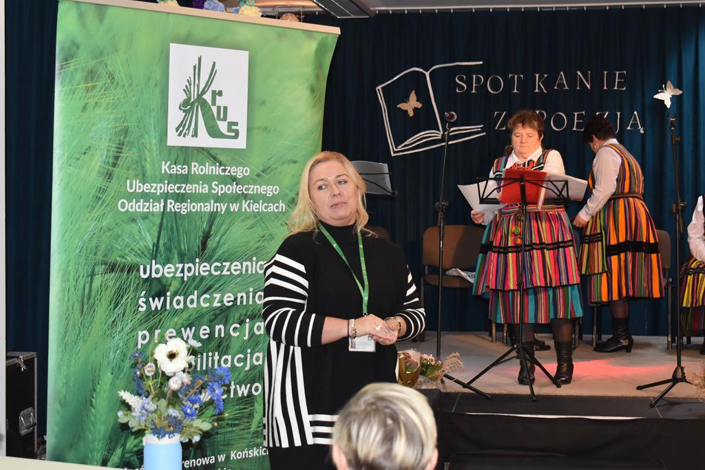 Wspaniałe spotkanie z poezją w Gowarczowie [zdjęcia]