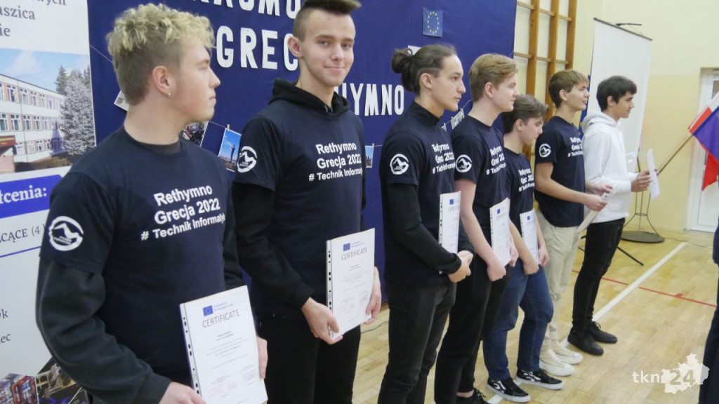 Przeżyli wielką grecką przygodę! Podsumowanie Erasmusa w ZSP Stąporków [wideo, zdjęcia]
