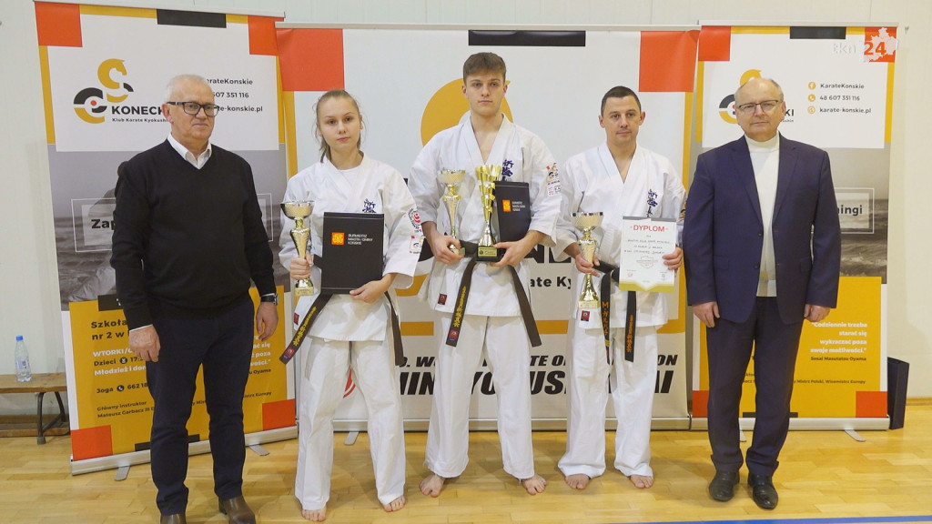 Docenili koneckich mistrzów karate [wideo, zdjęcia]