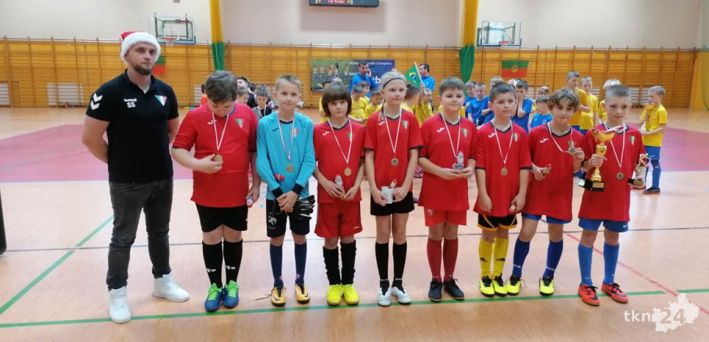 Mundialowe emocje w Fałkowie. Zagrali w futbol dla Bruna [wideo, zdjęcia]