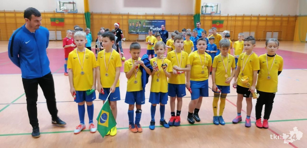 Mundialowe emocje w Fałkowie. Zagrali w futbol dla Bruna [wideo, zdjęcia]