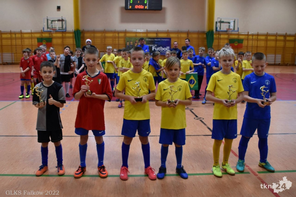 Mundialowe emocje w Fałkowie. Zagrali w futbol dla Bruna [wideo, zdjęcia]