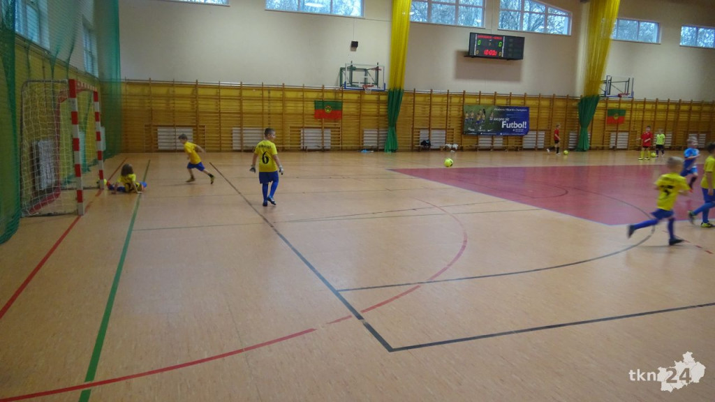 Mundialowe emocje w Fałkowie. Zagrali w futbol dla Bruna [wideo, zdjęcia]